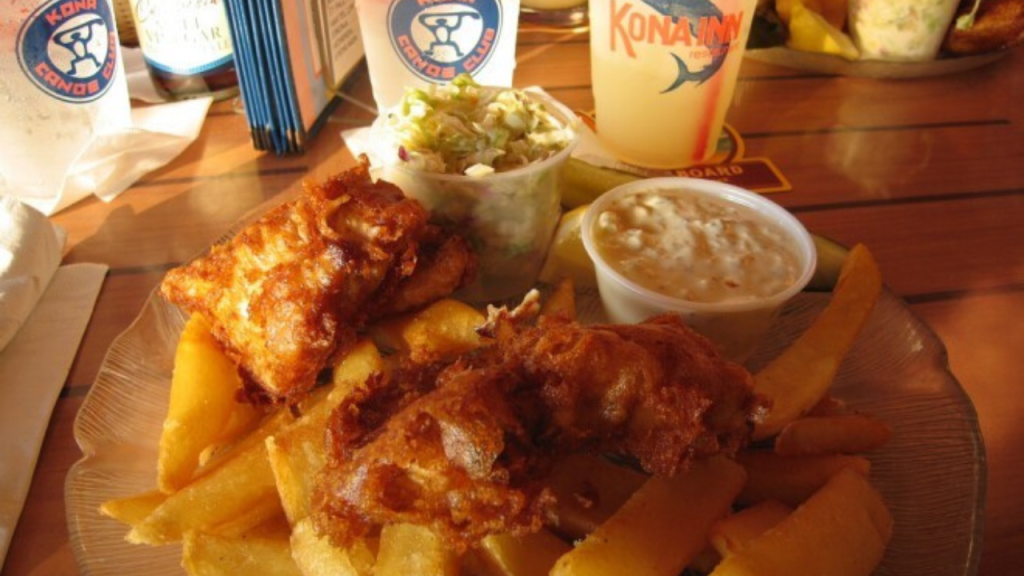 Restaurants in Kailua-Kona_ Kona Canoe Club