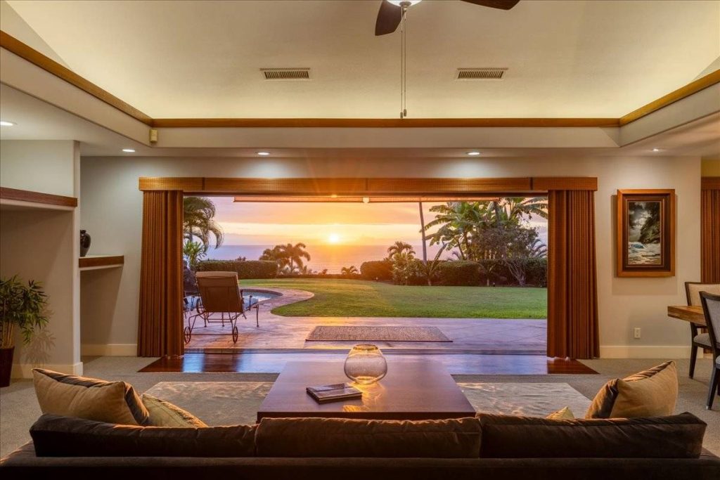 ocean view and pool view in Bayview estates