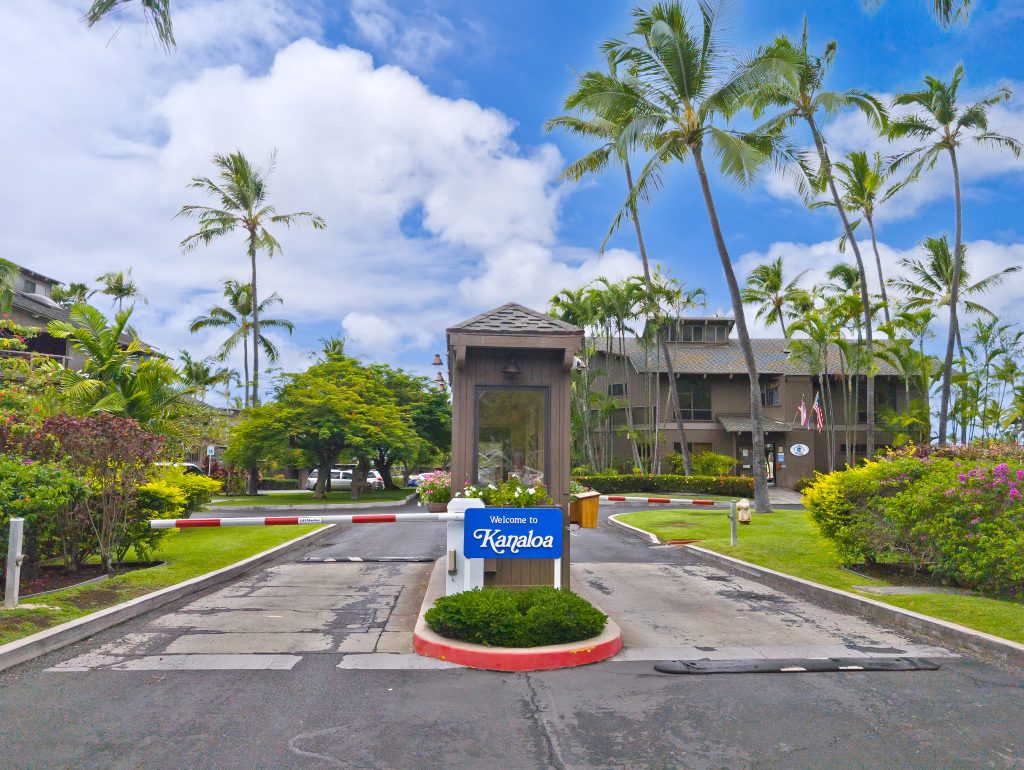 kanaloa at kona entrance