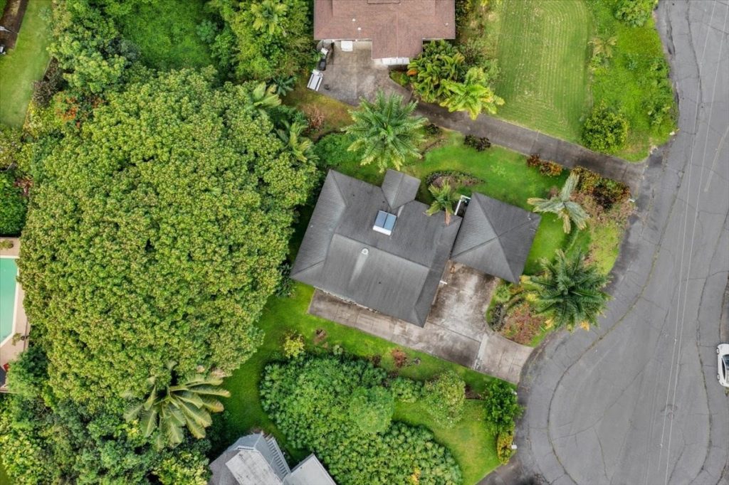 Aerial view of a home in Kailua View Estates