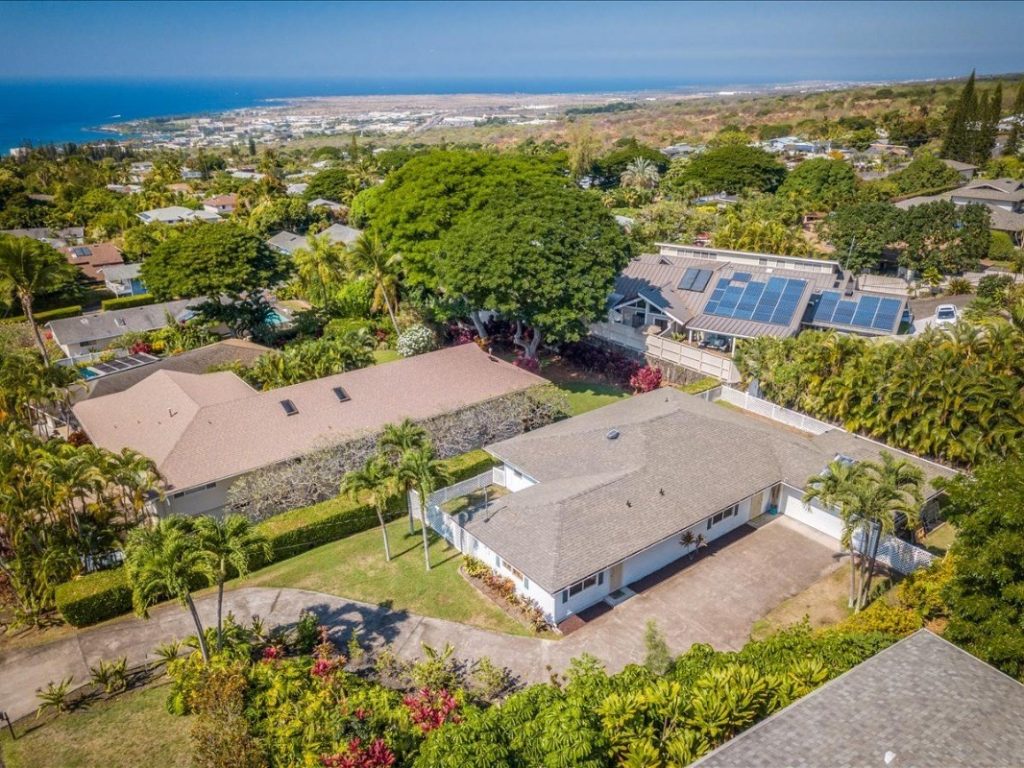 Aerial view of a home in Kailua View Estates