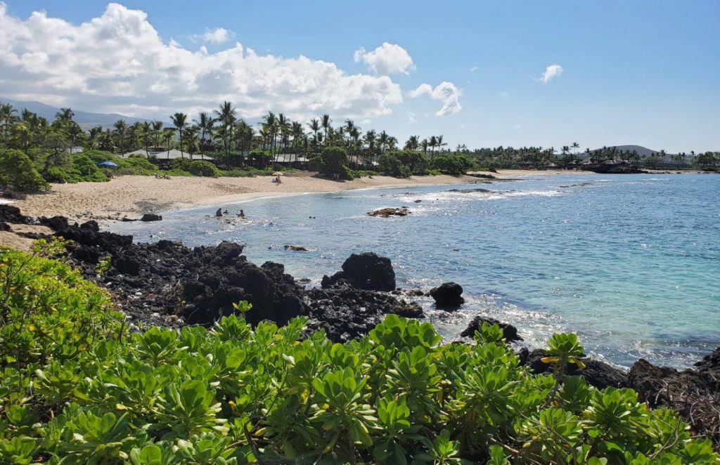 Best Beaches in Kailua-Kona: Kukio Beach