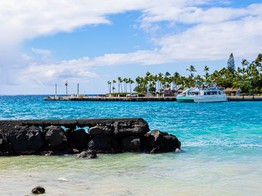 Sail Boat in Kailua Bay in Kailua-Kona