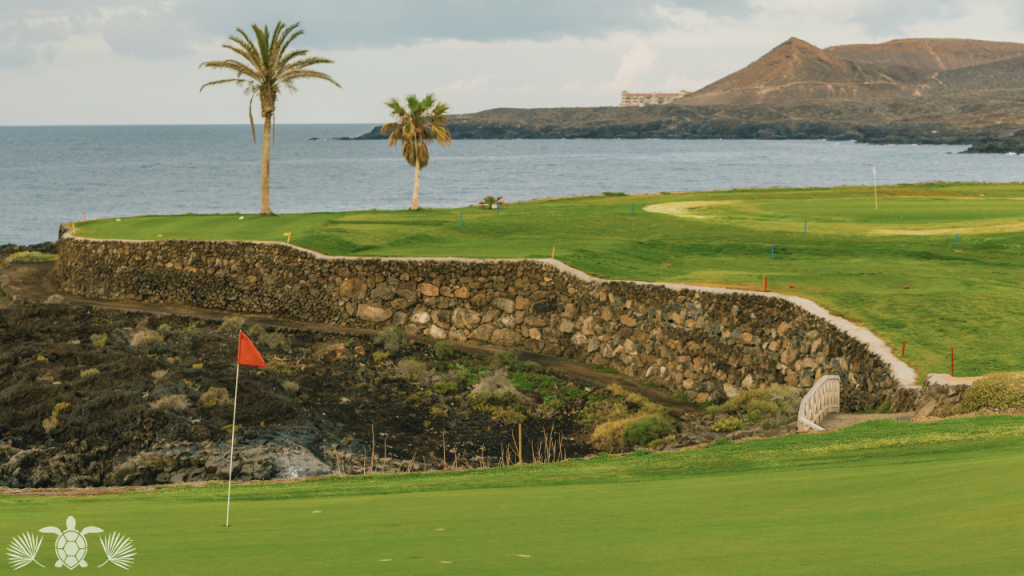 Golf Course on the Big Island in front of beach
